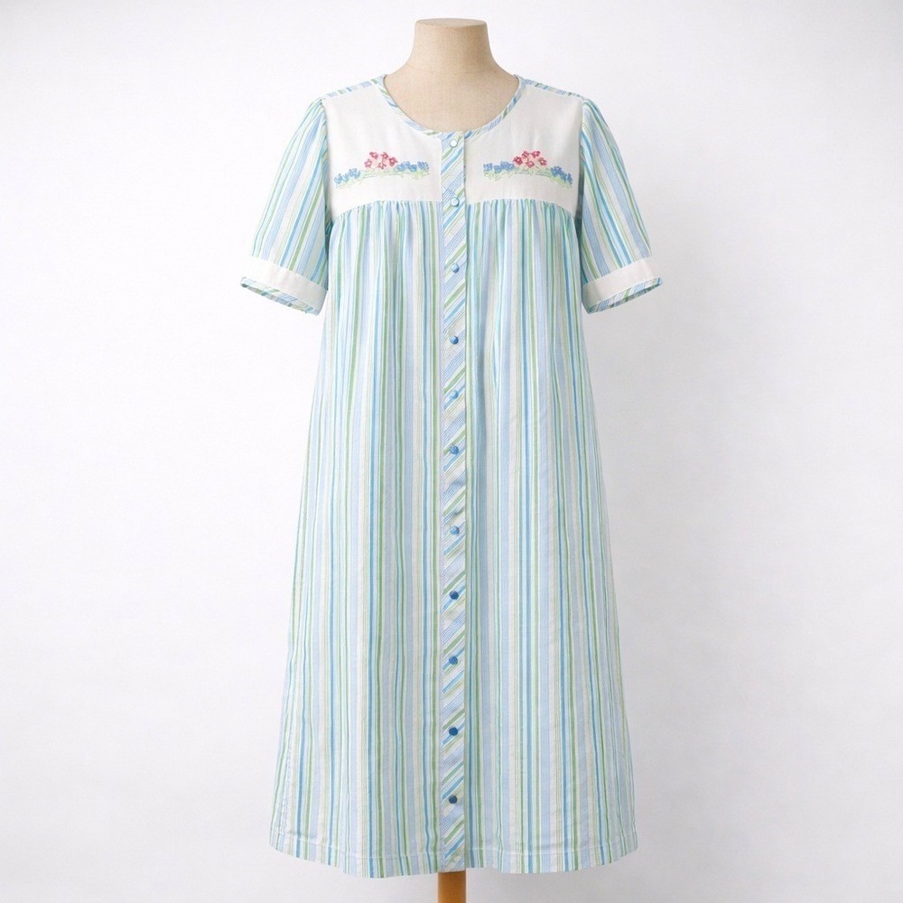 Vintage Floral Embroidered Striped Button Nightgown Size XL Blue Cottagecore 90s